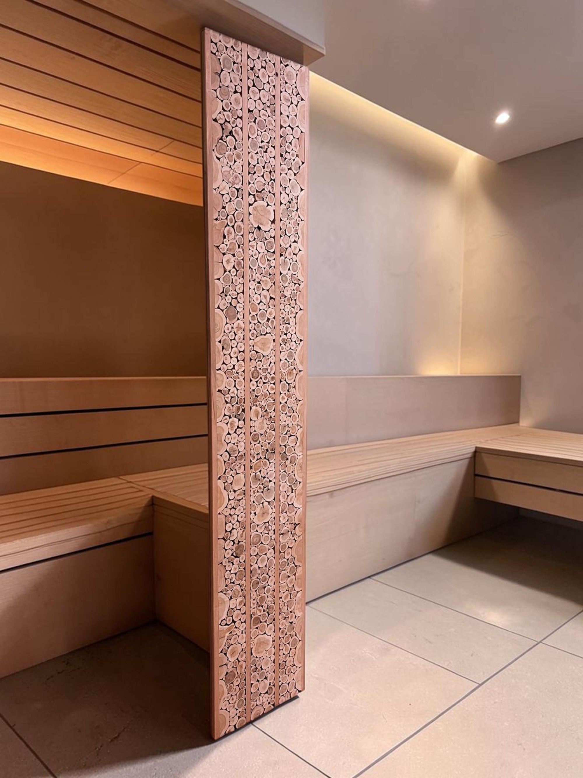 Sadarbība ar pirts būvniekiem, interjera dizaineriem un arhitektiem premium kadiķa paneļu projektos